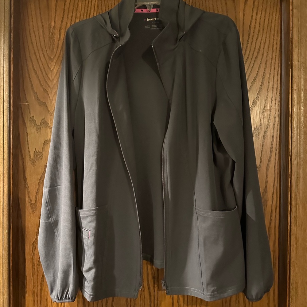 Heart Soul scrub jacket, like new. Grey with some pink trim.